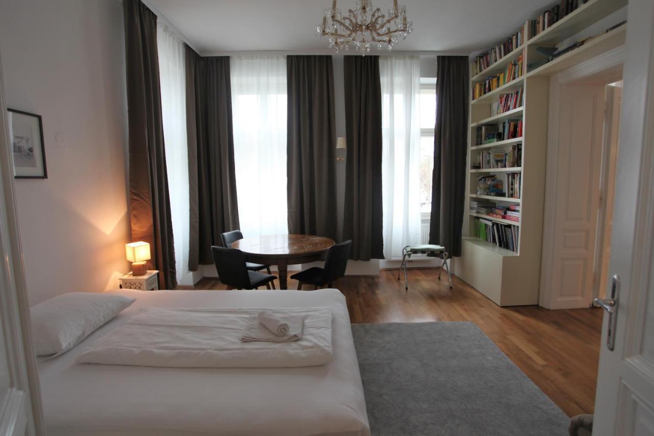 Casa Nostra - Ausgefallene Wohnung am Augarten Wien Exterior foto