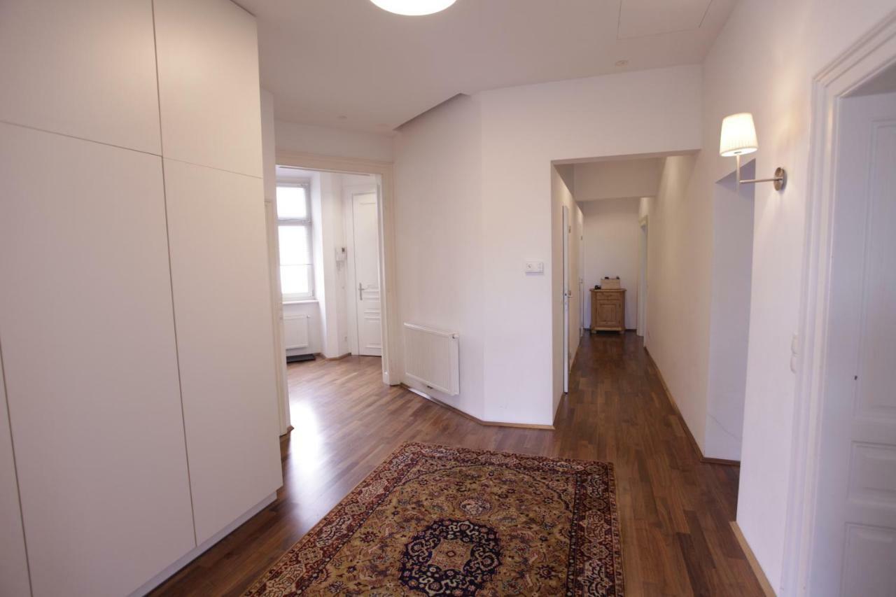 Casa Nostra - Ausgefallene Wohnung am Augarten Wien Exterior foto